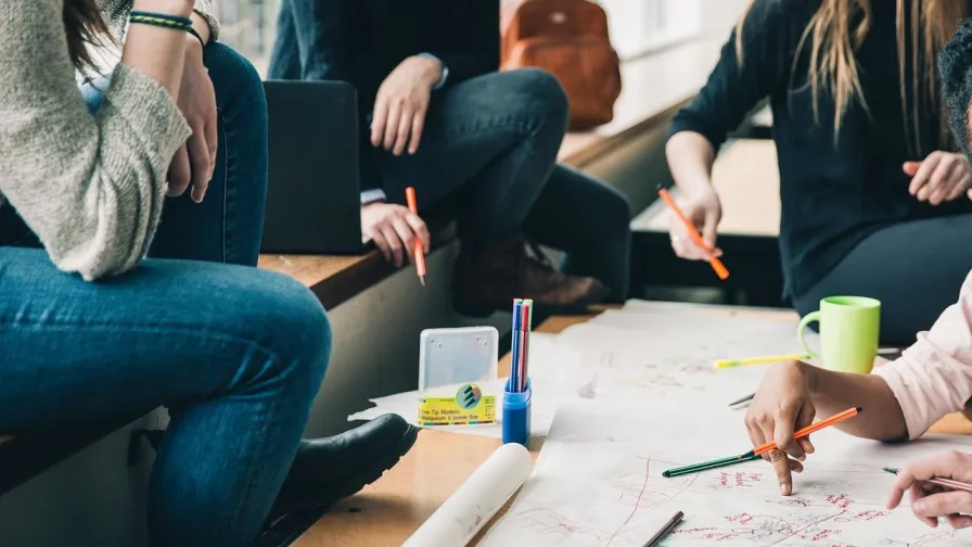 Gruppenarbeit beim Studium, Gruppenarbeit in der Ausbildung